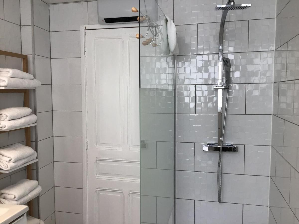 Appartement Lumea 80 M2 Climatise Parking Proche Sanctuaires ルルド エクステリア 写真